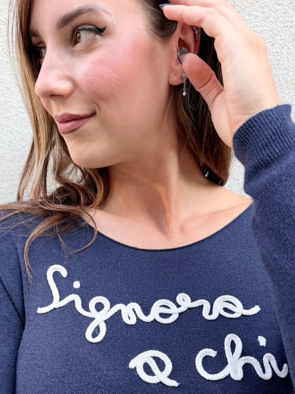 Simona M maglione Signora a chi?